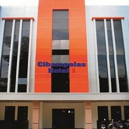 Hotel Cihampelas 1 Bandung Esterno foto