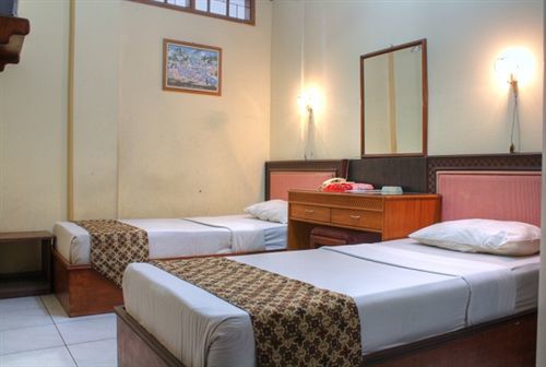 Hotel Cihampelas 1 Bandung Esterno foto