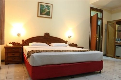 Hotel Cihampelas 1 Bandung Esterno foto